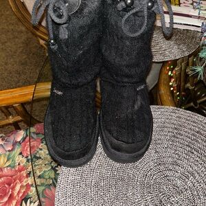 Skechers Black Knit Winter Boots